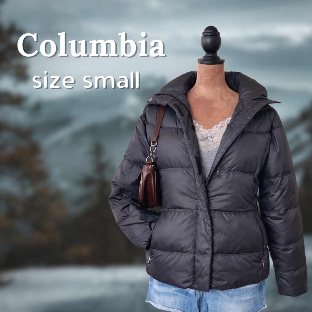 Columbia Women’s Black Puffer Jacket Size Small Insulated Winter Coat Snow Bunny